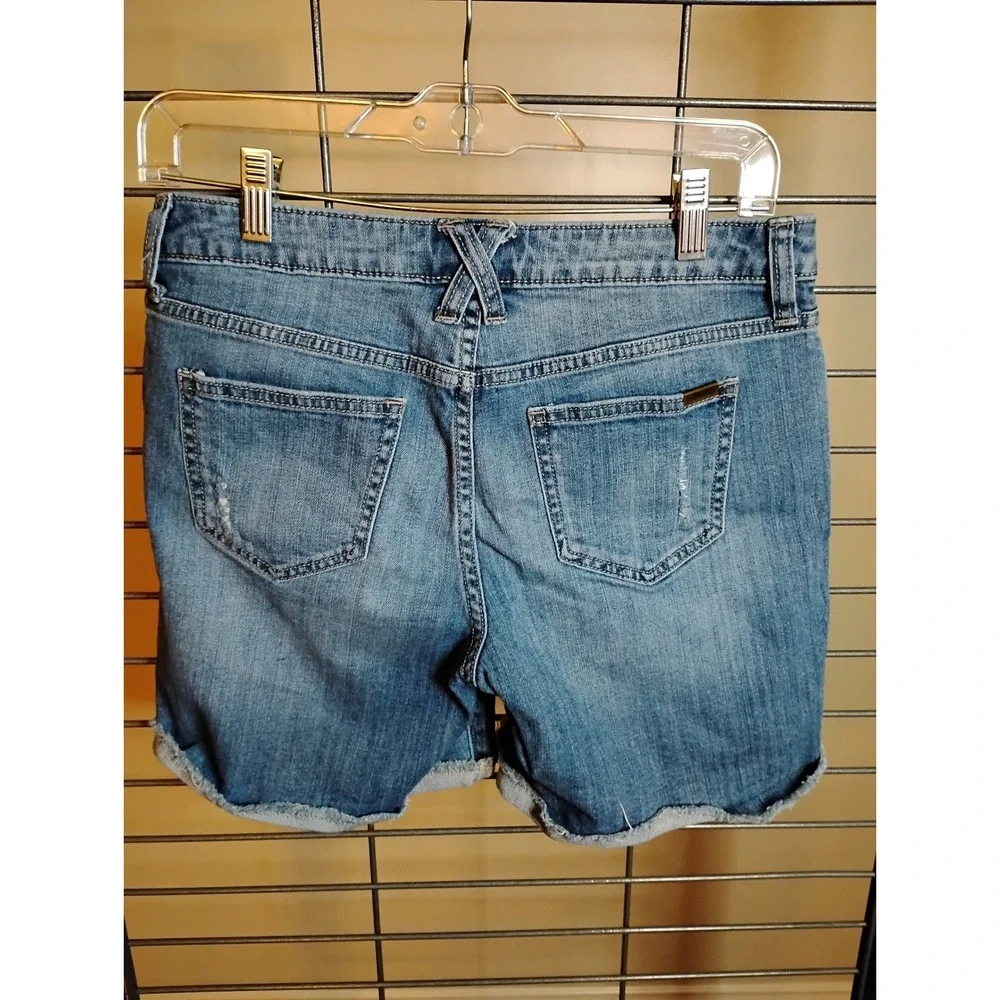 Jennifer Lopez Womens Distressed Denim Jean Shorts Medium Wash Size 6
